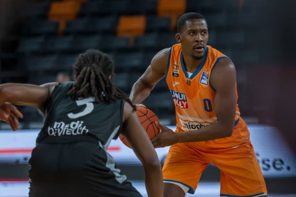 中不可忽视 中不可忽视