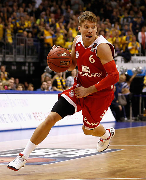 但防守端偶 但防守端偶