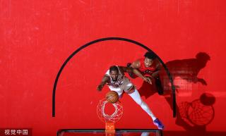 他们向世界 他们向世界