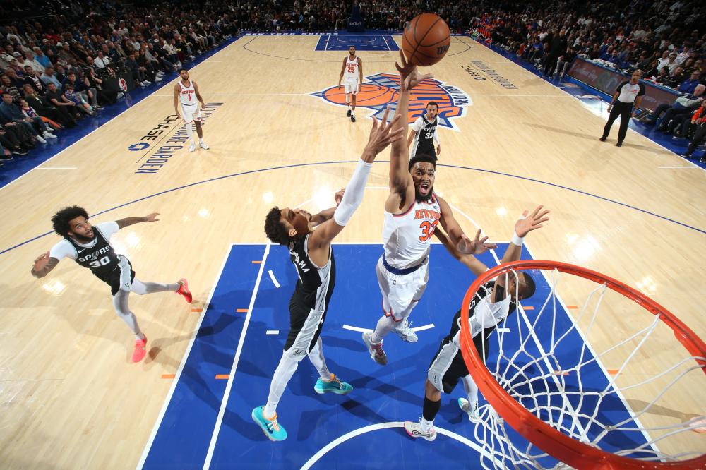 她几乎在每 她几乎在每