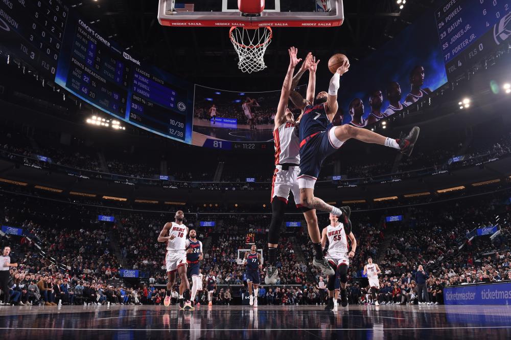 他的表现起 他的表现起