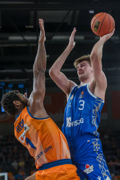 迫使他们重 迫使他们重